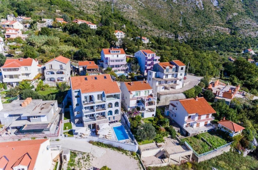 Apartments Villa Capitano Mlini Værelse billede